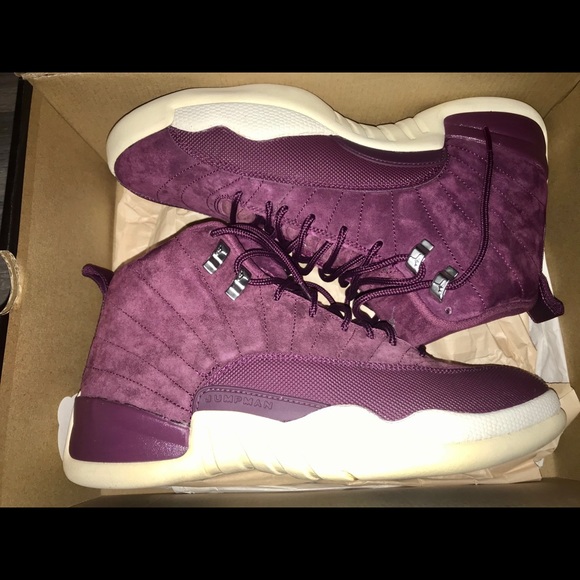 Jordan 12 Bordeaux Fit main image 6